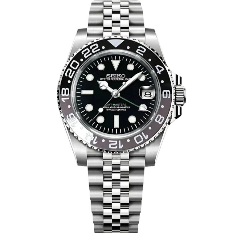 Seiko mod GMT diver horloge met zwarte wijzerplaat, GMT bezel en stalen jubilee band